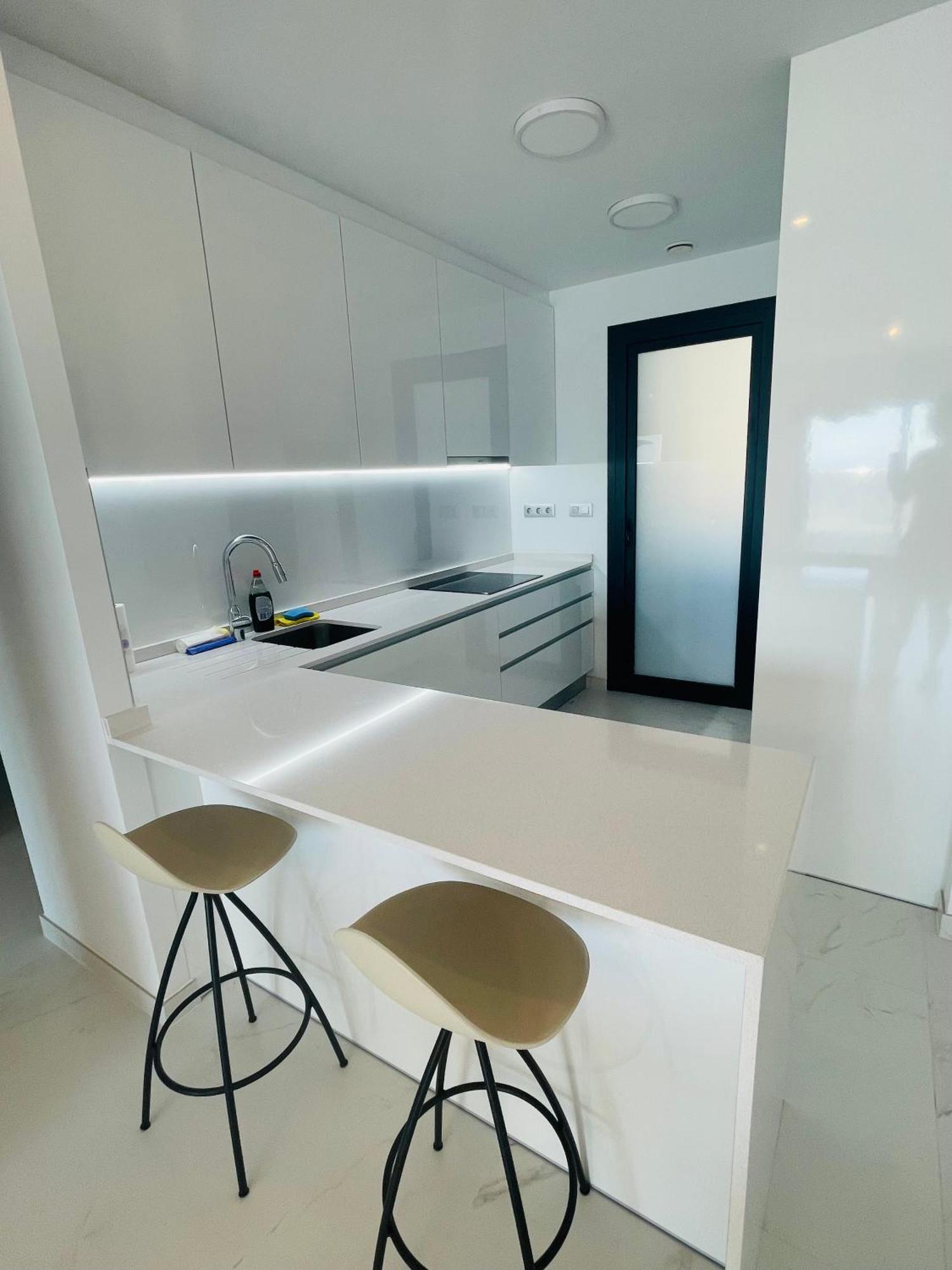 Sunset Cliffs By Mar Holidays Apartment *